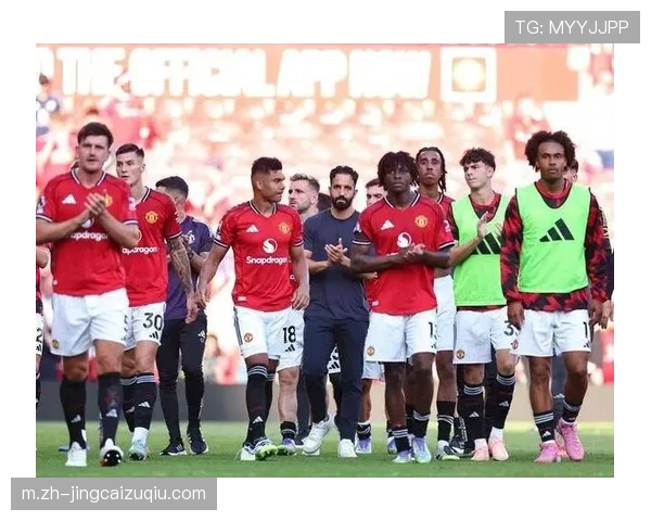 沙特联赛：费尔南德斯头球破门，哈萨2-1力克达曼