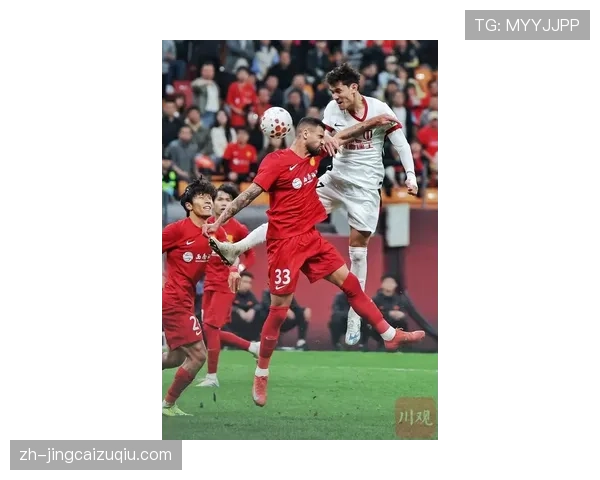 成都蓉城前三轮轰9球领跑进攻榜 场均3球火力冠绝中超